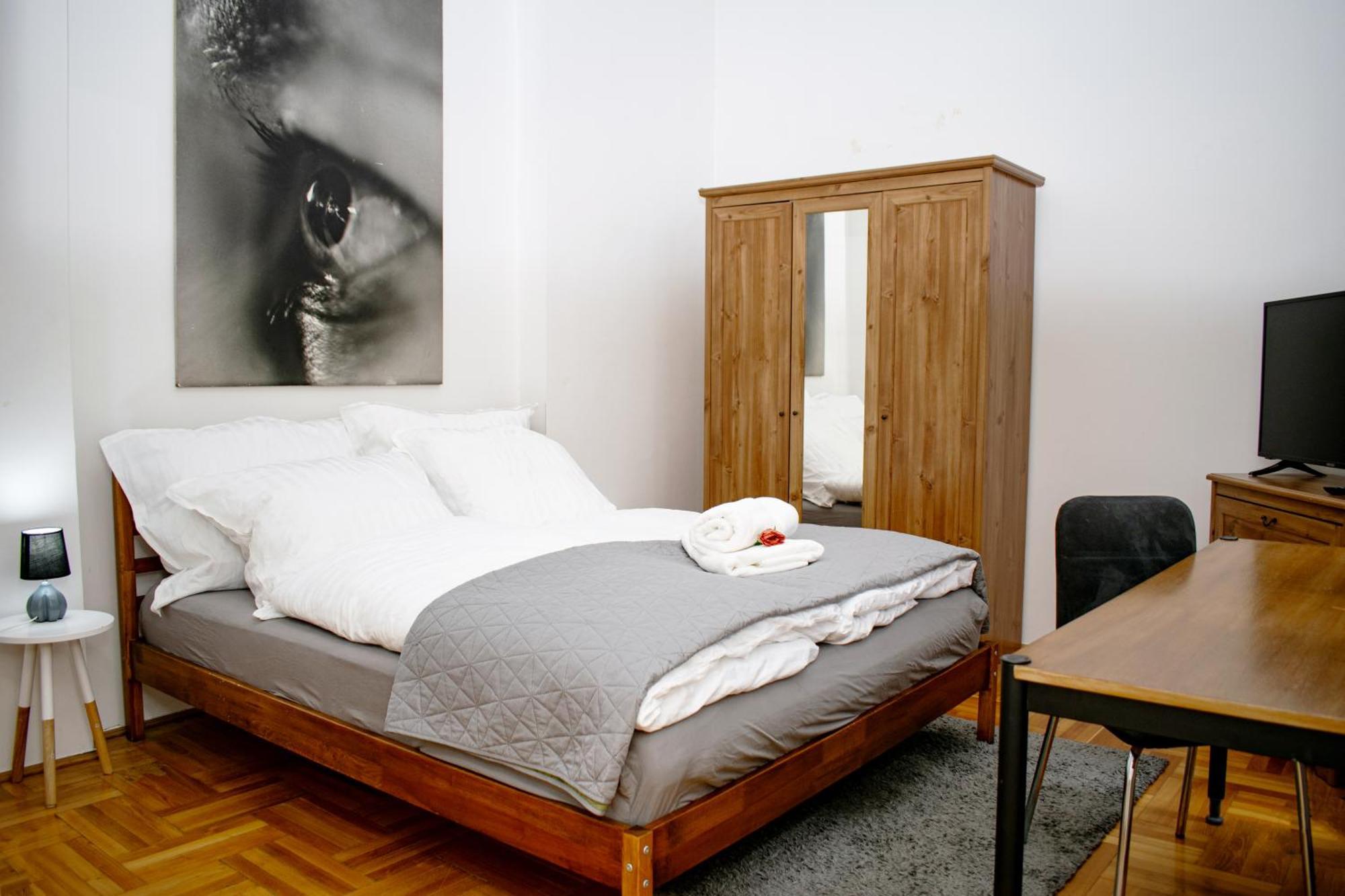 Heart Of The City, Entire Very Big Apartment Βουδαπέστη Εξωτερικό φωτογραφία