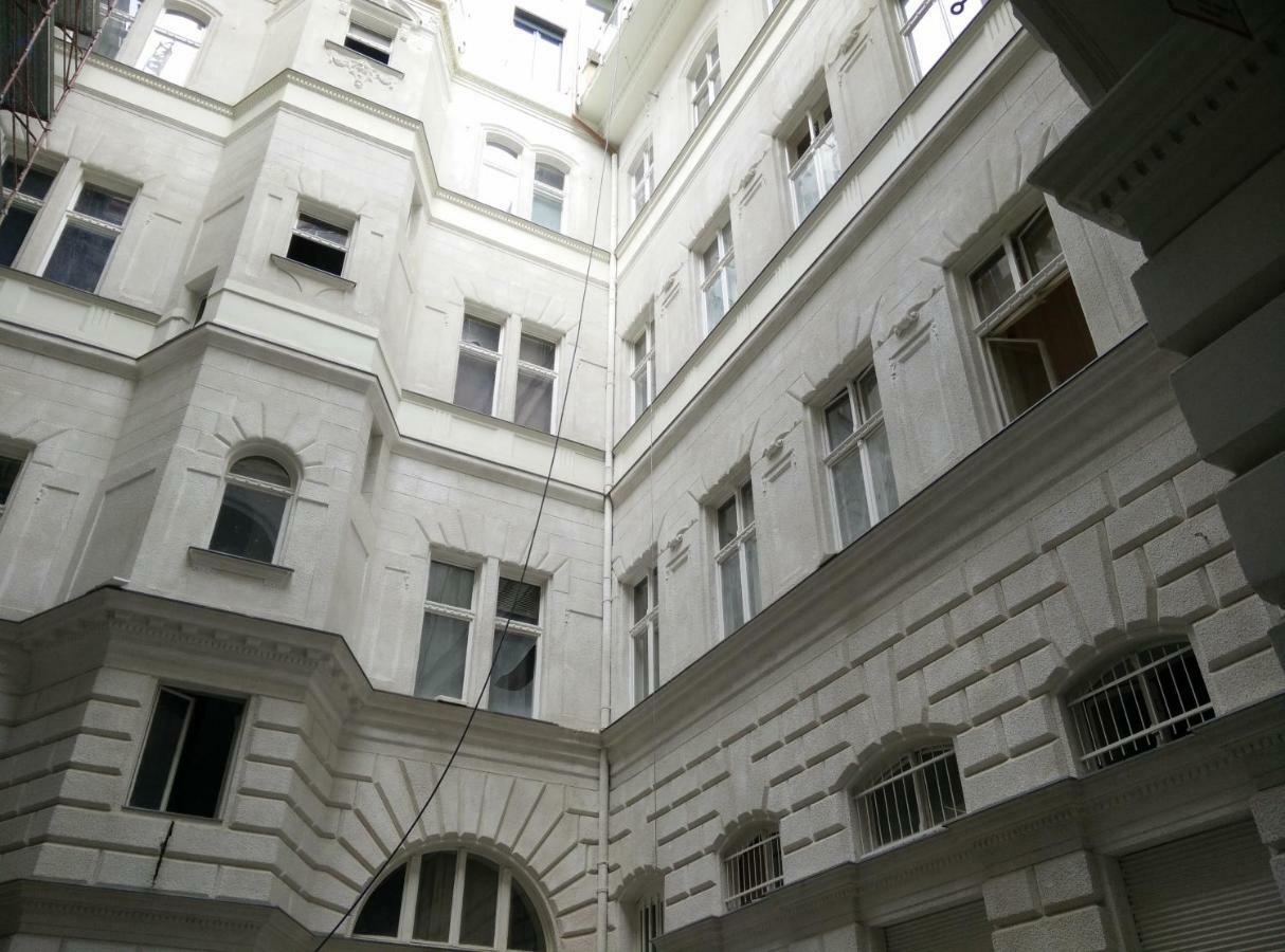 Heart Of The City, Entire Very Big Apartment Βουδαπέστη Εξωτερικό φωτογραφία