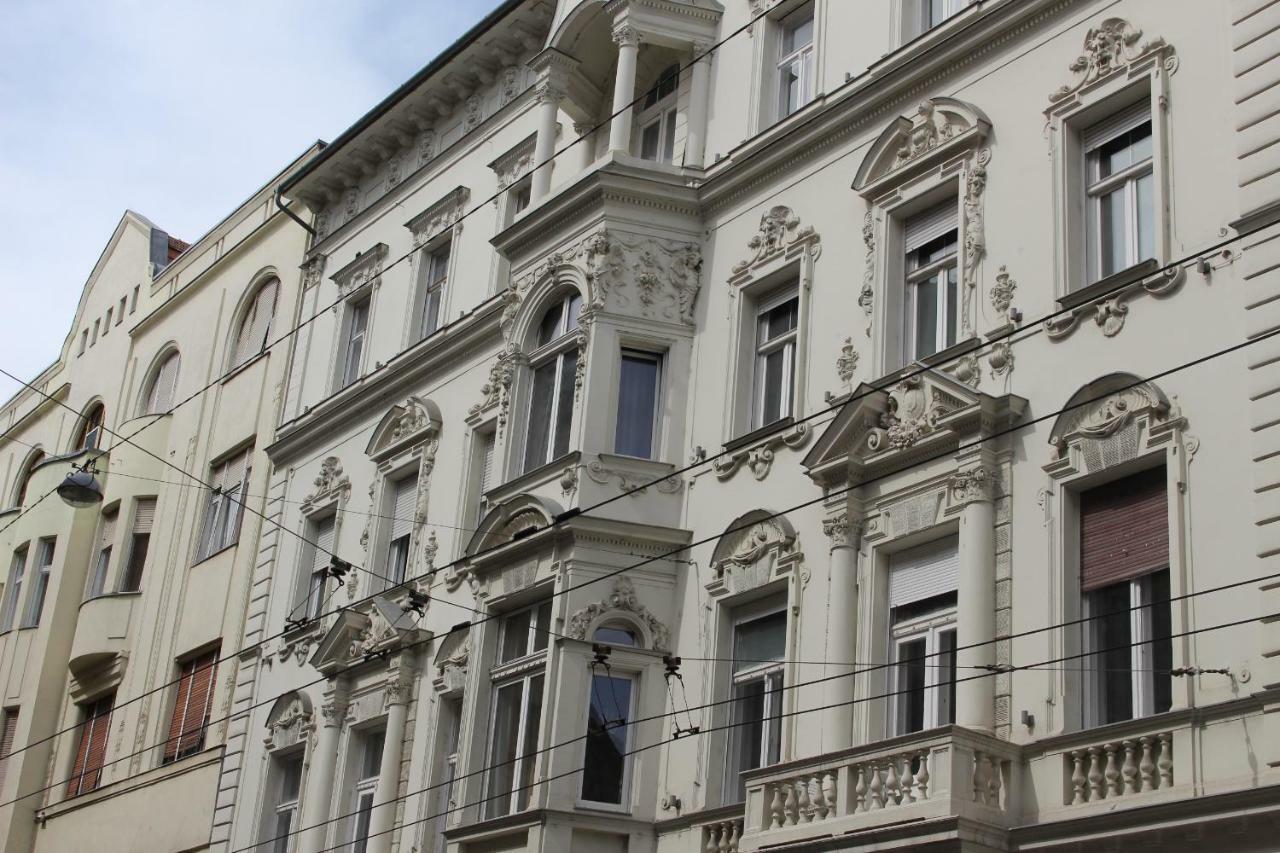 Heart Of The City, Entire Very Big Apartment Βουδαπέστη Εξωτερικό φωτογραφία
